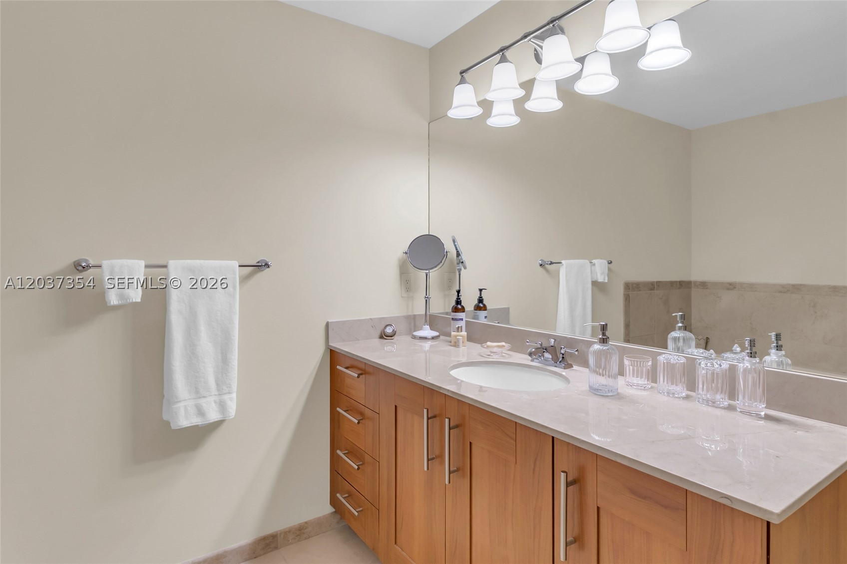 1300 Ponce De Leon Blvd #503 Coral Gables, FL 33134