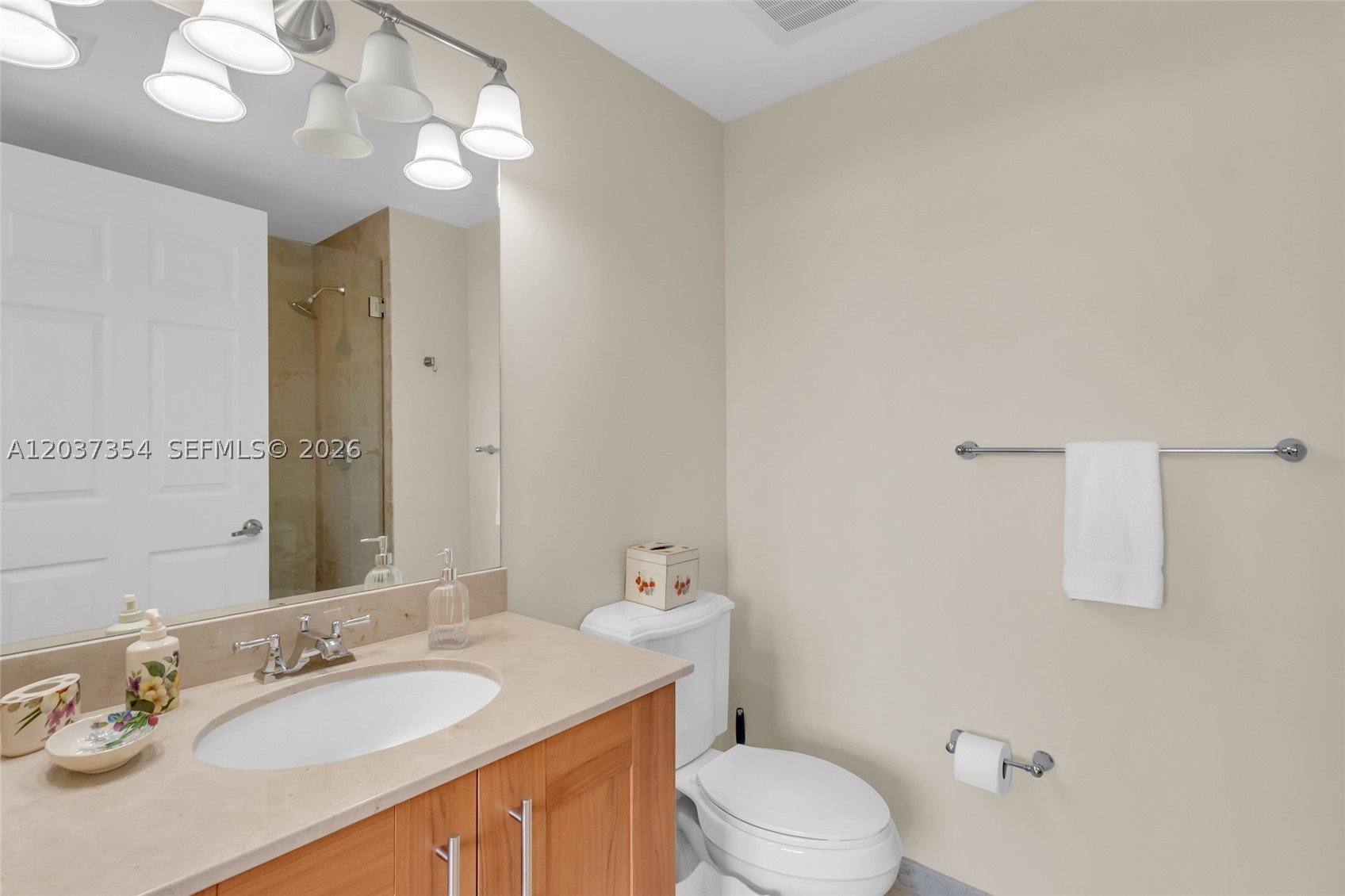 1300 Ponce De Leon Blvd #503 Coral Gables, FL 33134