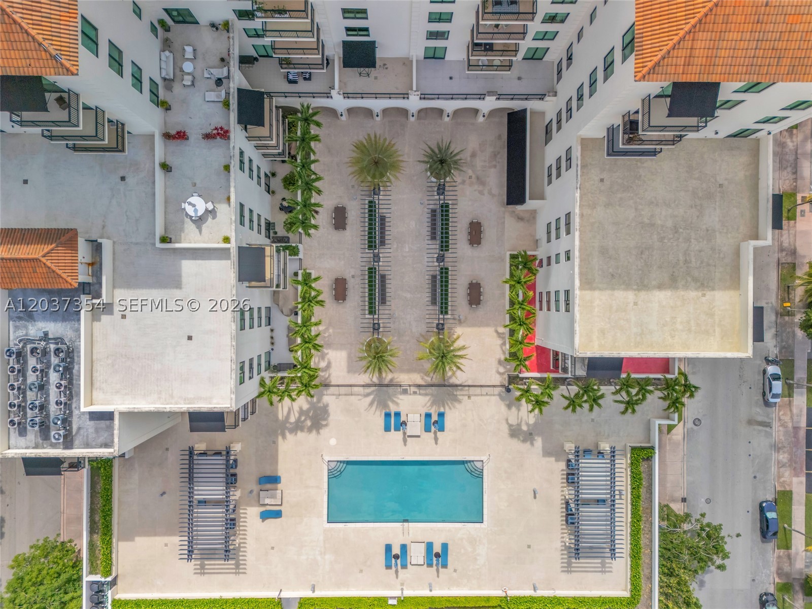 1300 Ponce De Leon Blvd #503 Coral Gables, FL 33134