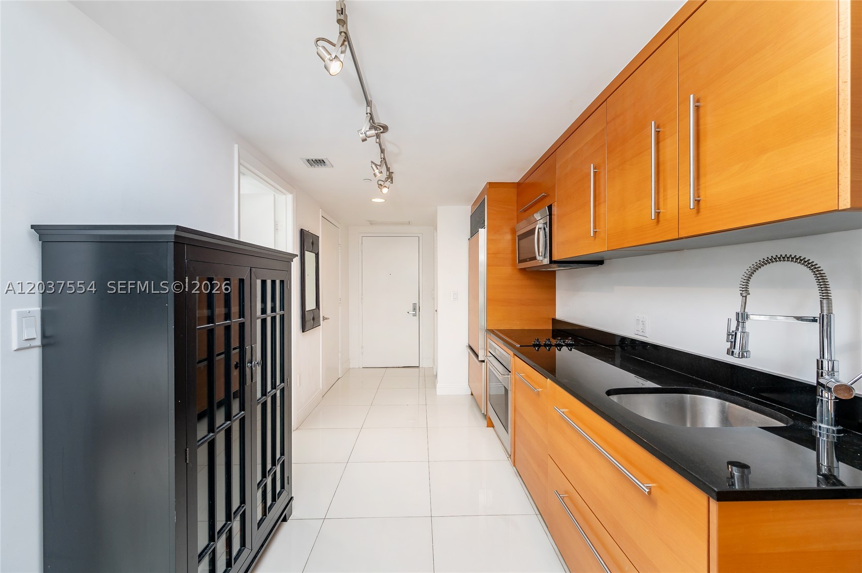 image Icon Brickell I14
