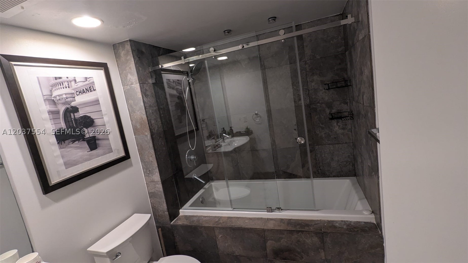 image Icon Brickell I20