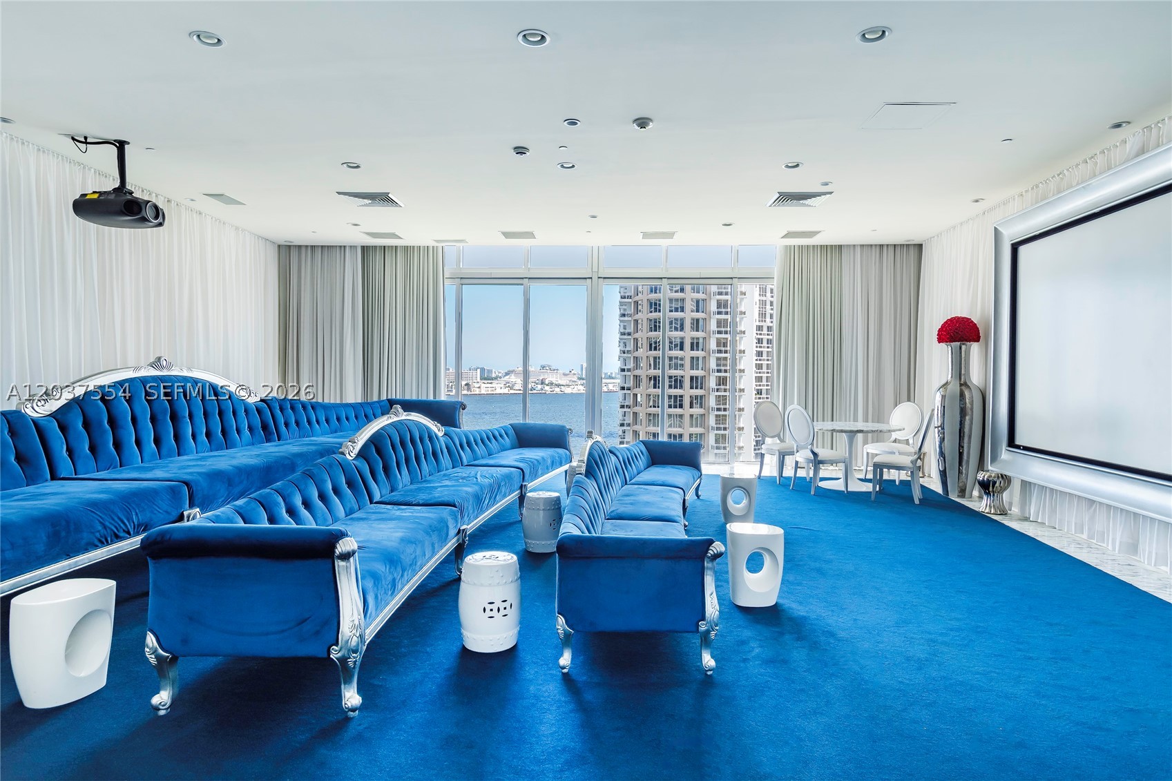 image Icon Brickell I27