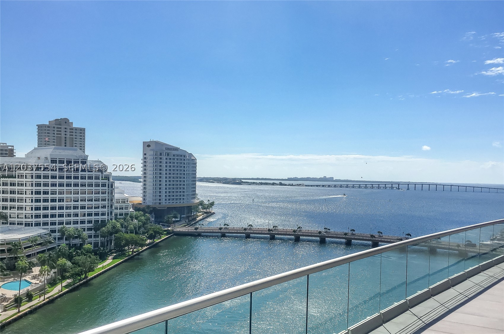 image Icon Brickell I37