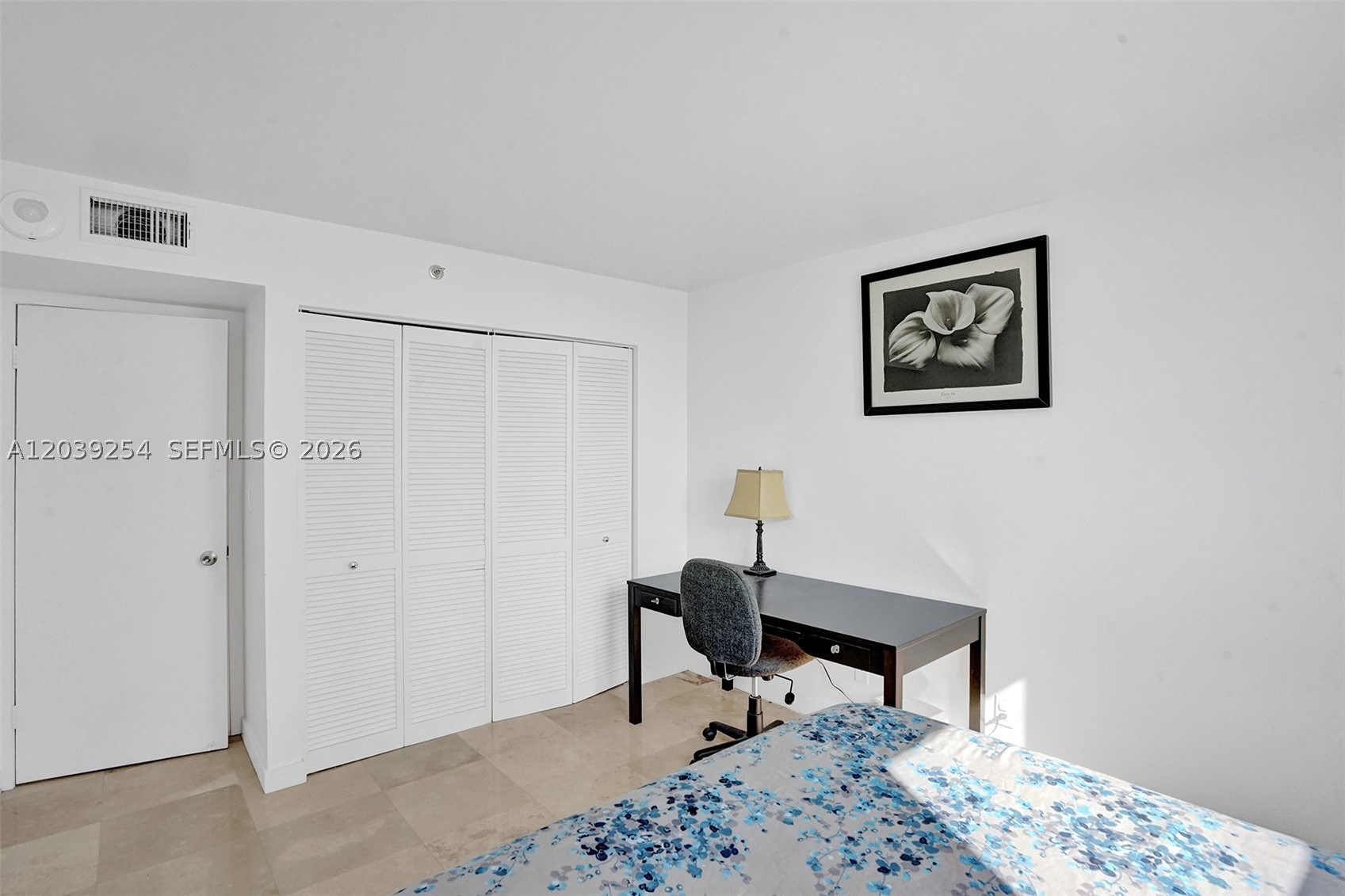 image Isola30