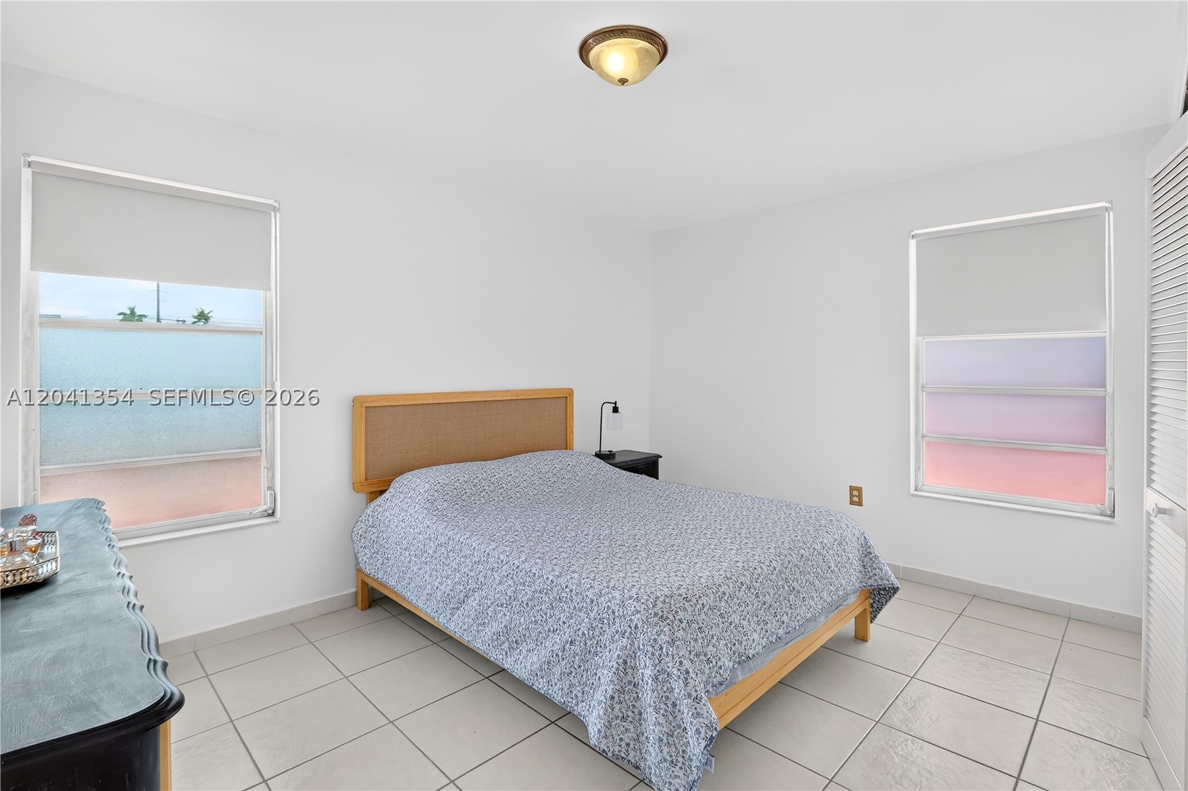 3210 NW 19th St Miami, FL 33125