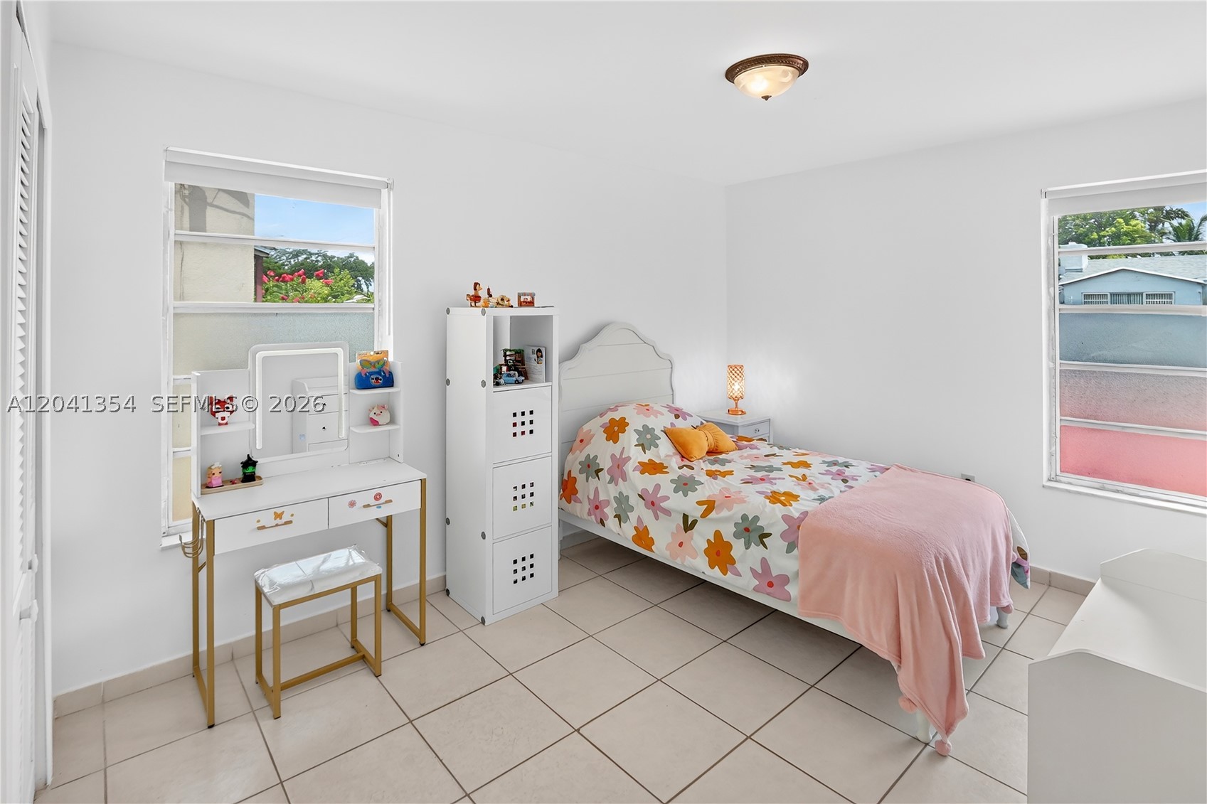 3210 NW 19th St Miami, FL 33125