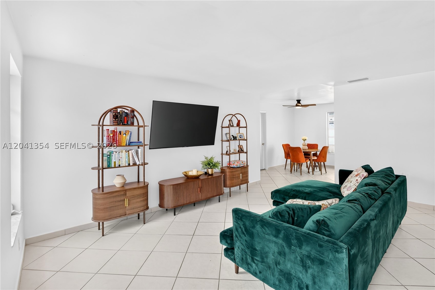 3210 NW 19th St Miami, FL 33125
