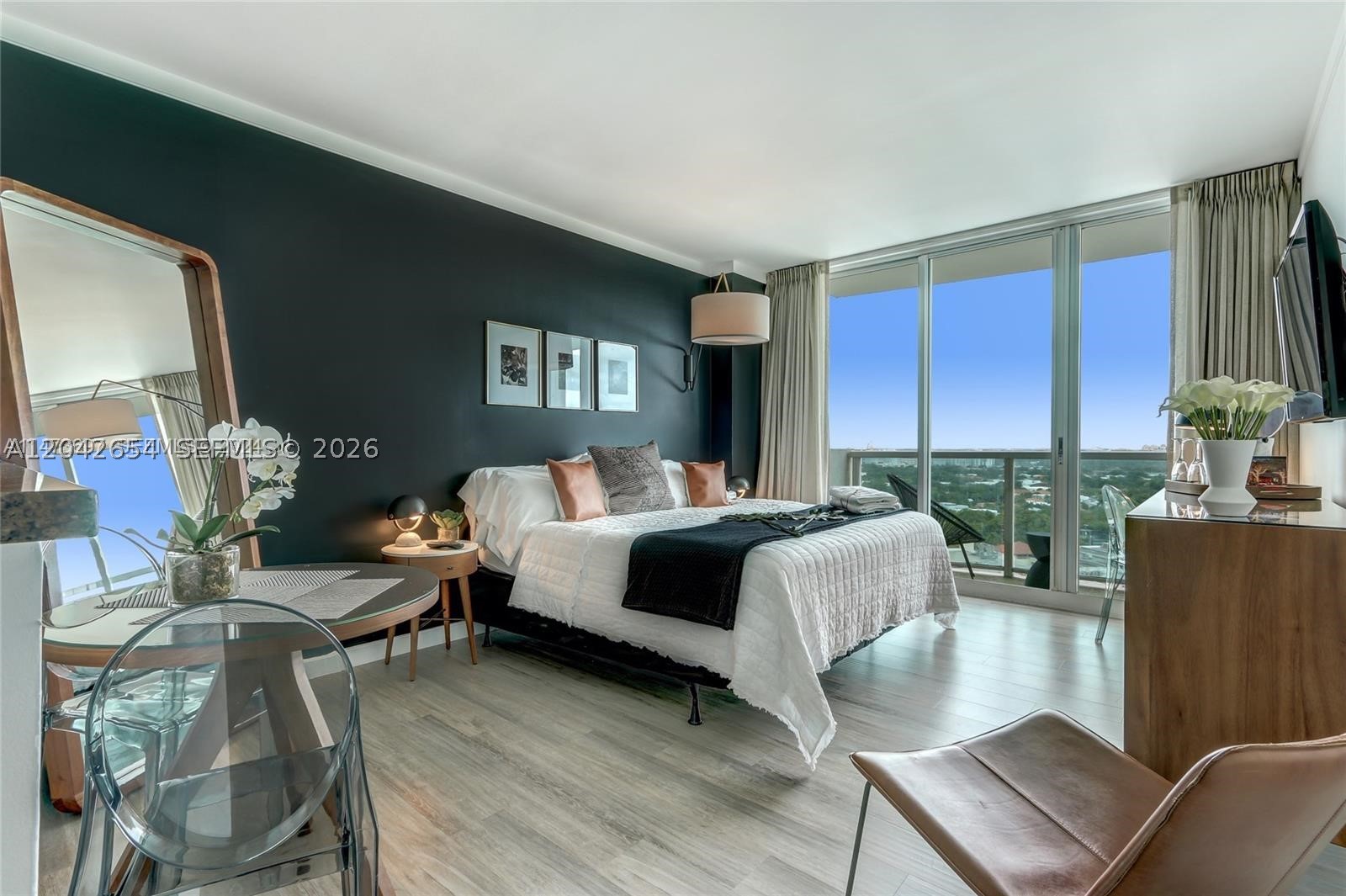 image Mutiny Park Hotel Arya0