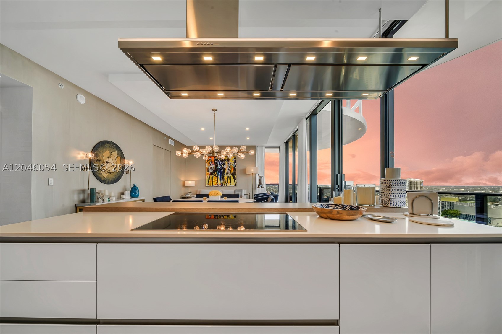 1000 Brickell Plz #PH5807 Miami, FL 33131