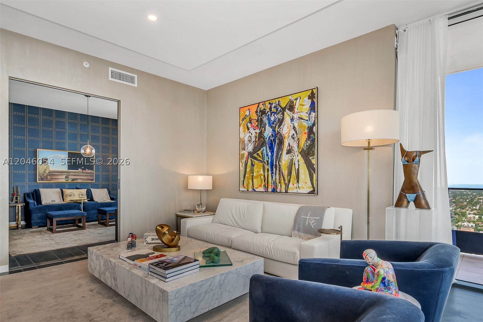 1000 Brickell Plz #PH5807 Miami, FL 33131
