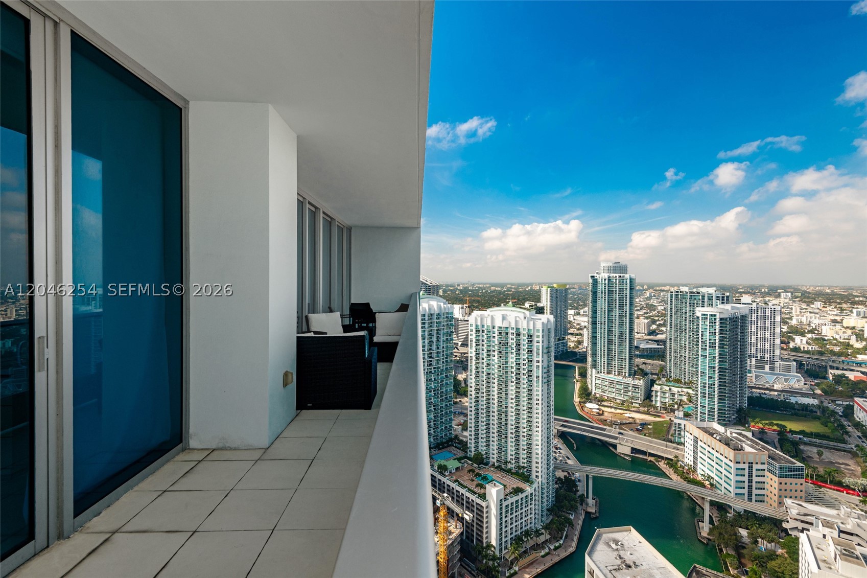 image Epic Residences26