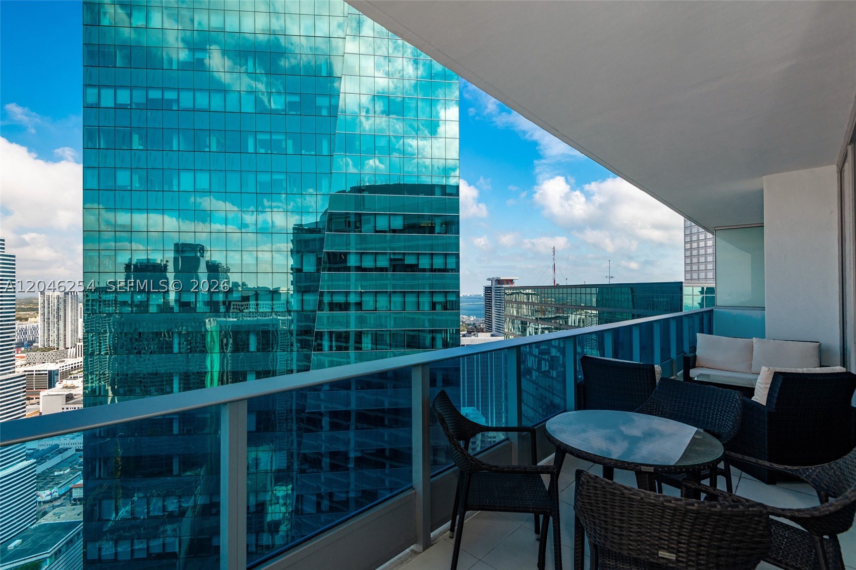 image Epic Residences28