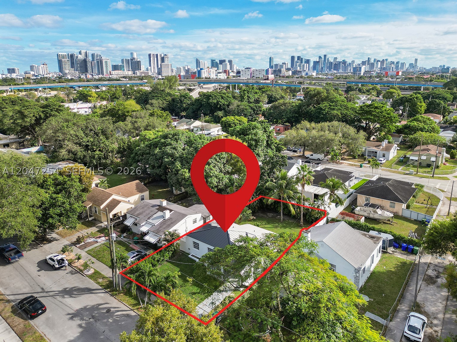 794 NW 45th St