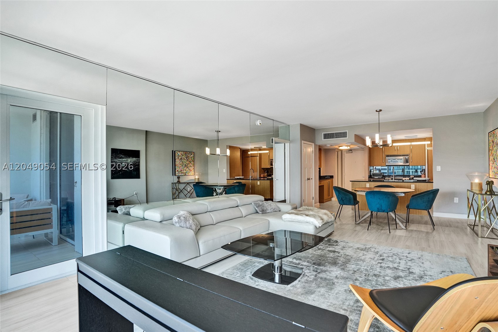 image Harbour House11