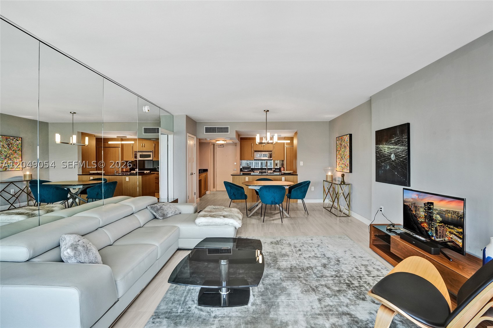image Harbour House12