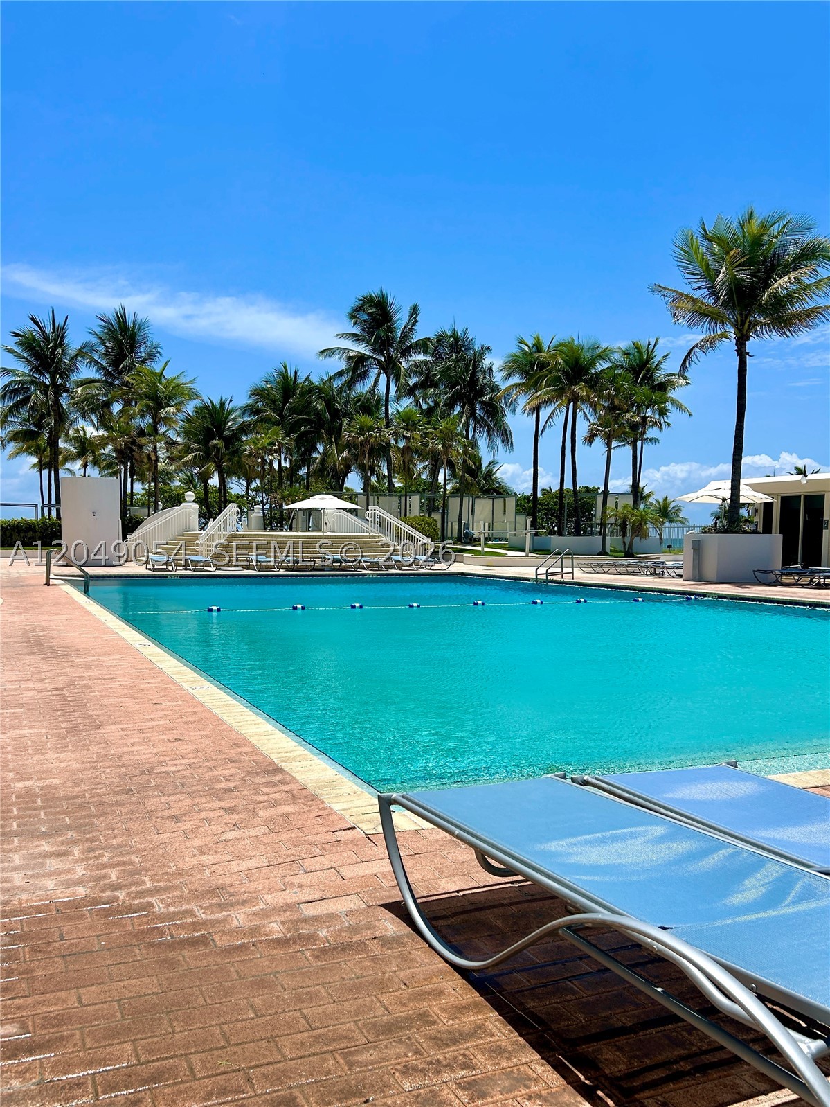 image Harbour House33
