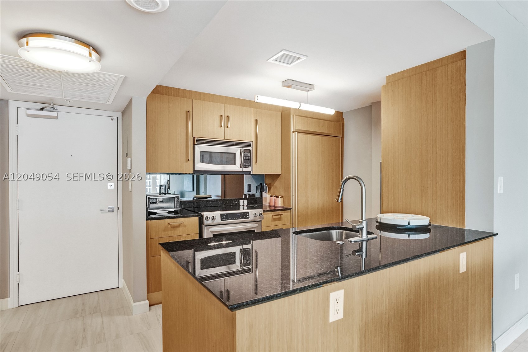 image Harbour House6