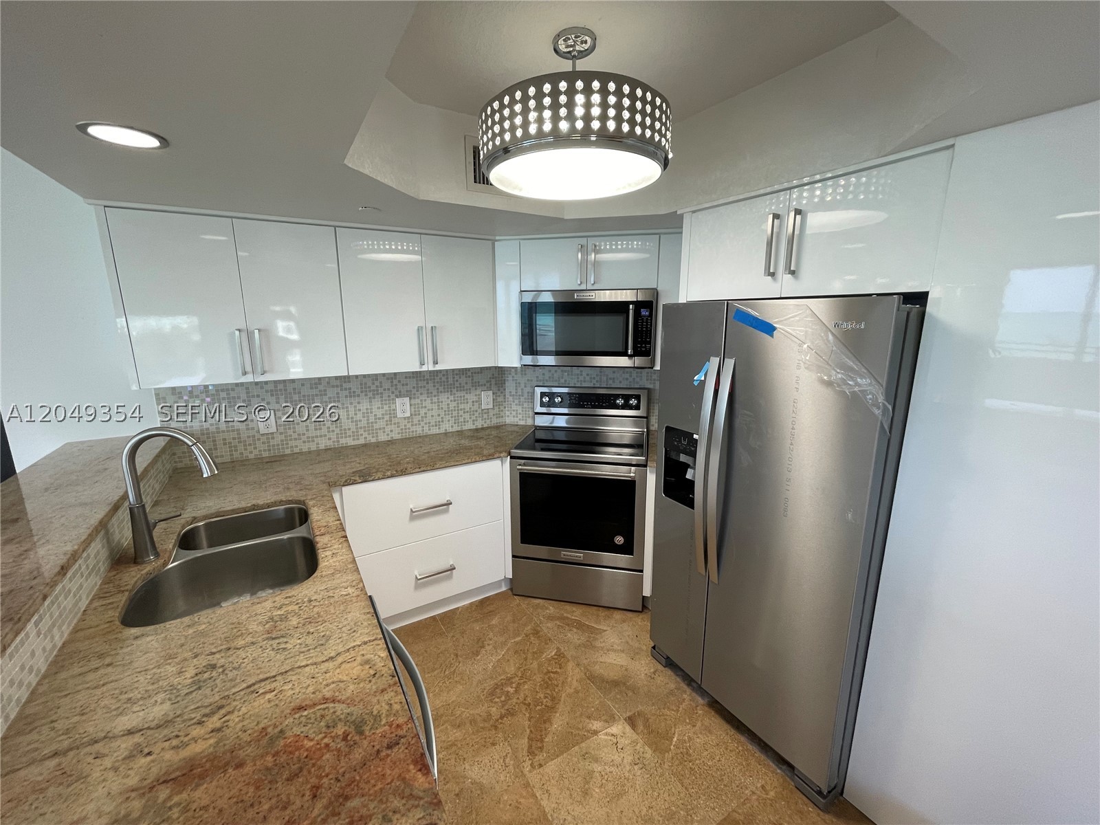 8911 Collins Ave #505 Surfside, FL 33154