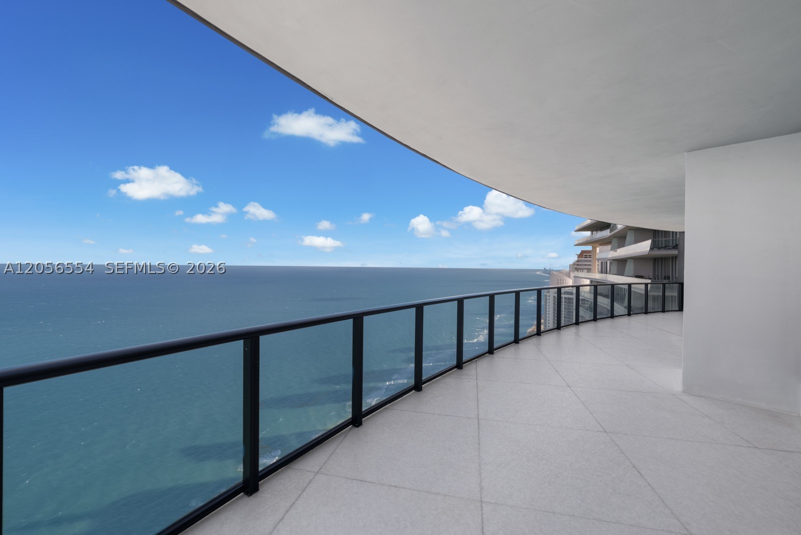 18555 Collins Ave #5201 Sunny Isles Beach, FL 33160