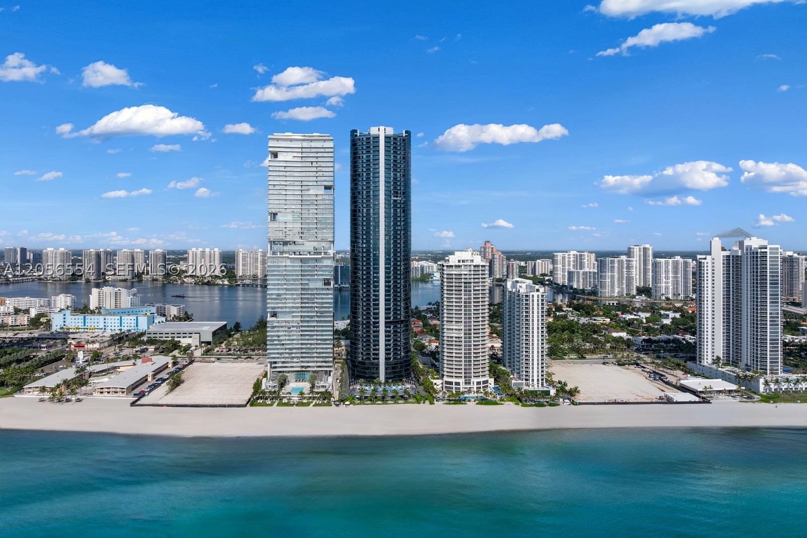 18555 Collins Ave #5201 Sunny Isles Beach, FL 33160