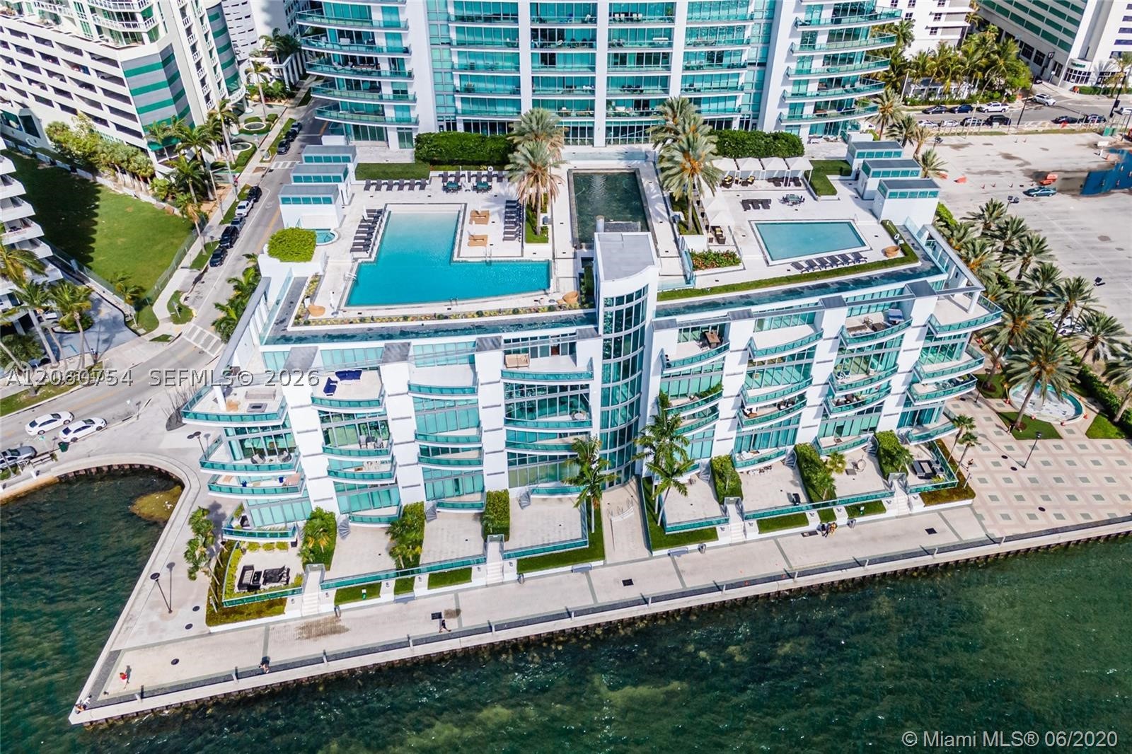 image Jade at Brickell Bay25