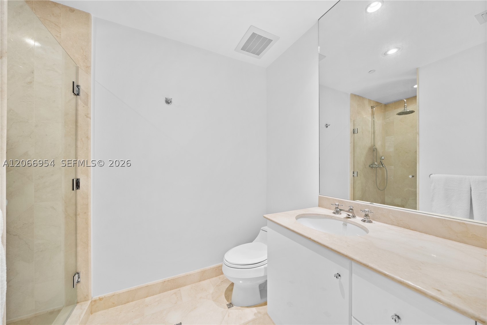 100 S Pointe Dr #3207 Miami Beach, FL 33139