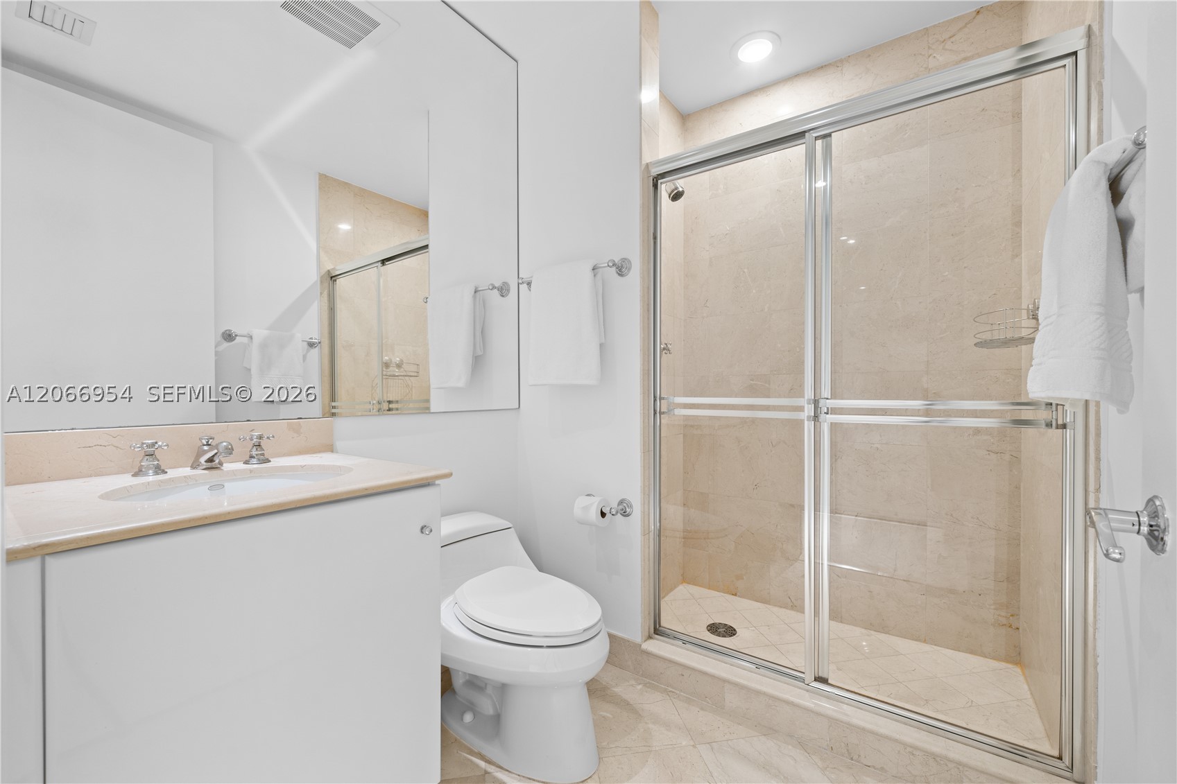 100 S Pointe Dr #3207 Miami Beach, FL 33139