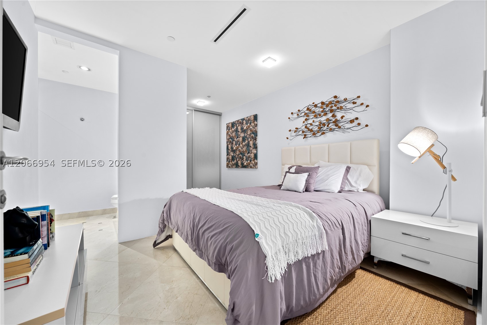 100 S Pointe Dr #3207 Miami Beach, FL 33139