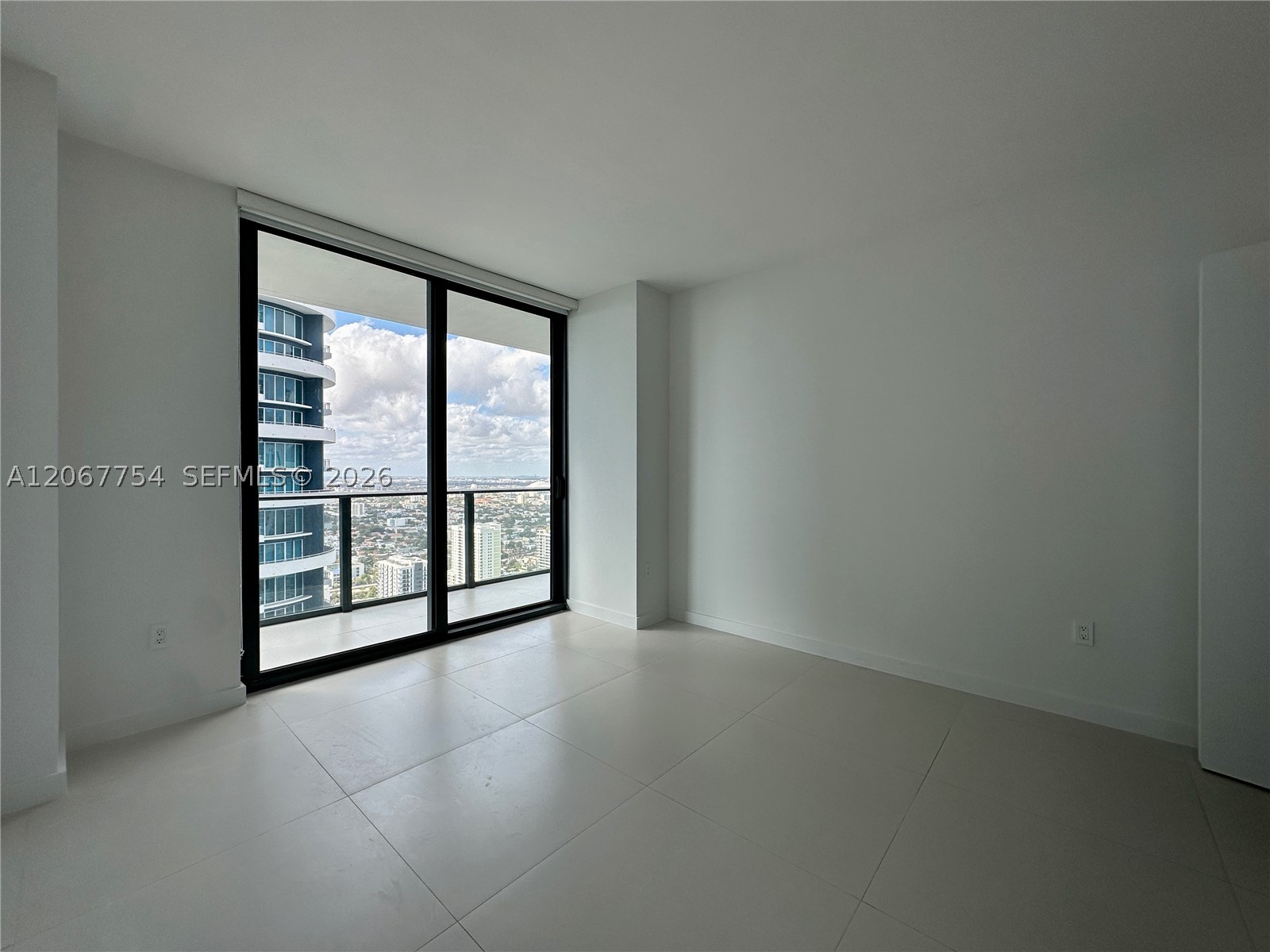 image Dua Miami (SLS Brickell)14