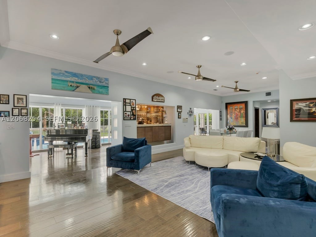 13880 SW 68th Ave Palmetto Bay, FL 33158