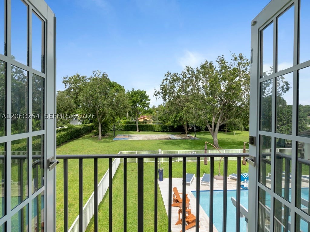 13880 SW 68th Ave Palmetto Bay, FL 33158