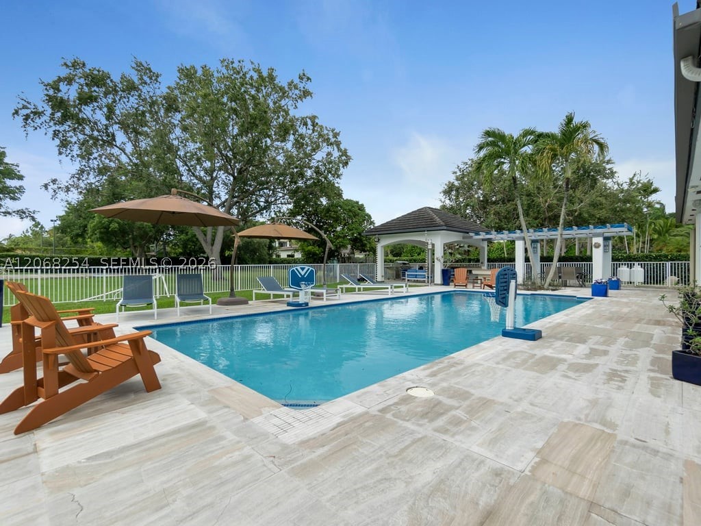 13880 SW 68th Ave Palmetto Bay, FL 33158