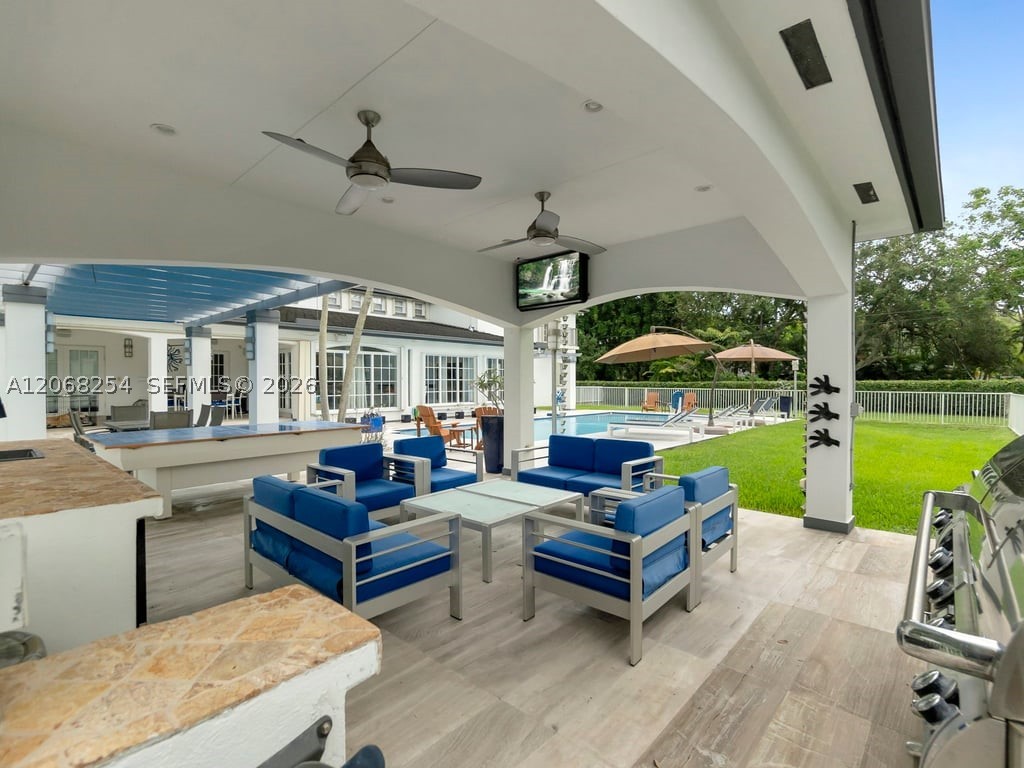 13880 SW 68th Ave Palmetto Bay, FL 33158