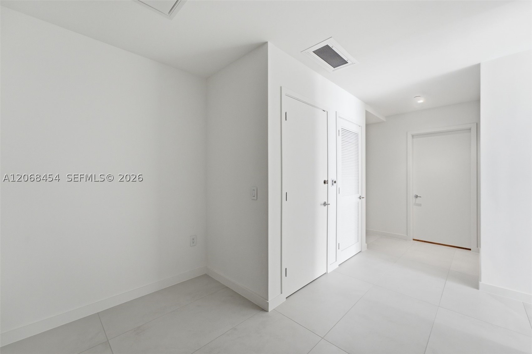 1400 Biscayne Blvd #3004 Miami, FL 33132