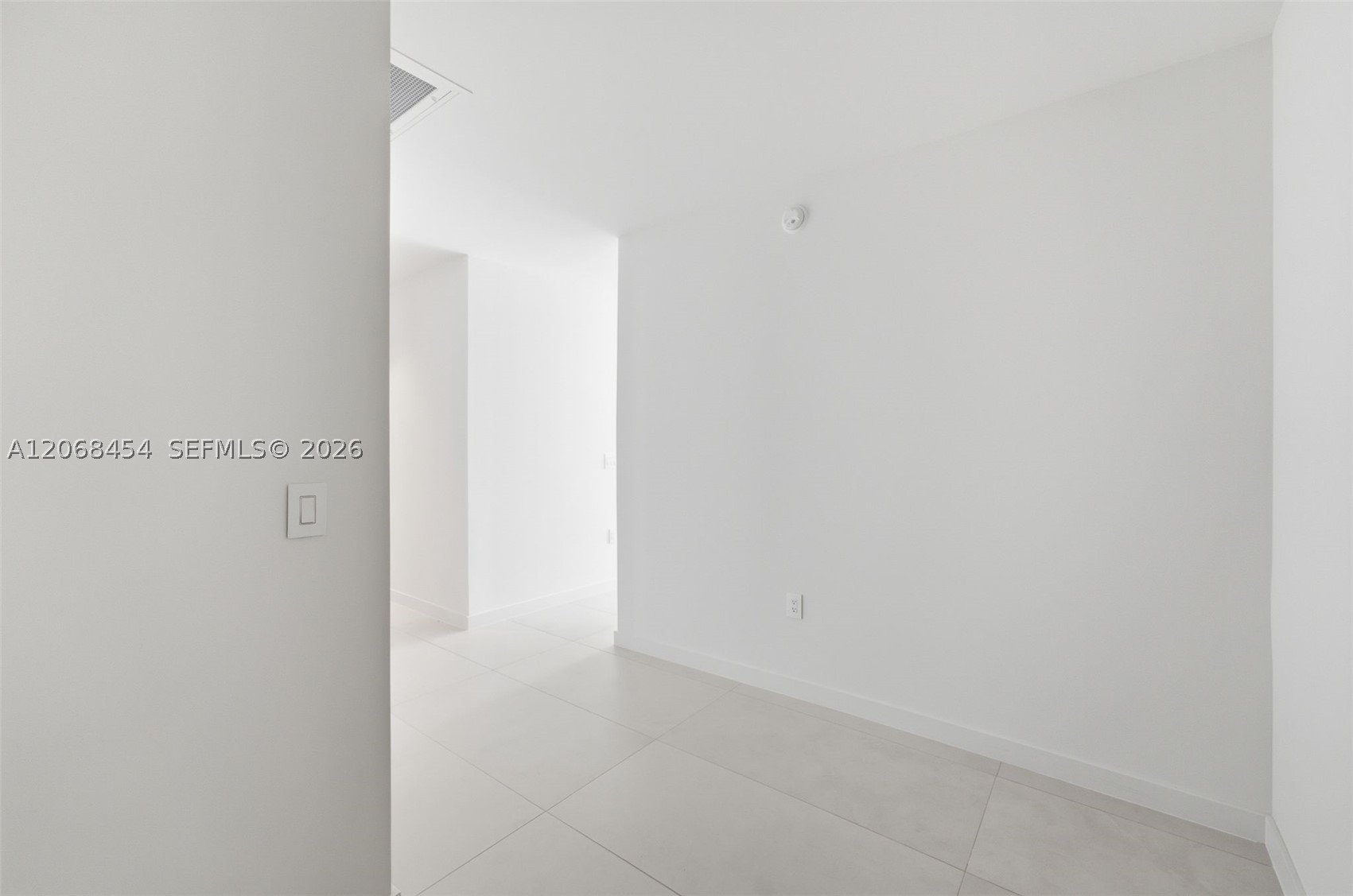 1400 Biscayne Blvd #3004 Miami, FL 33132