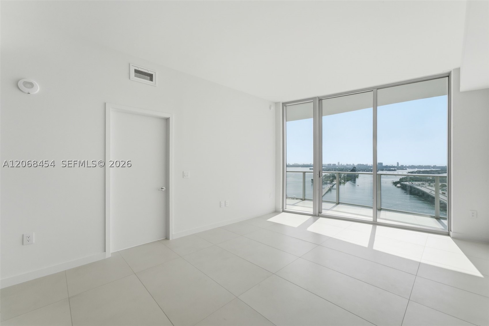 1400 Biscayne Blvd #3004 Miami, FL 33132