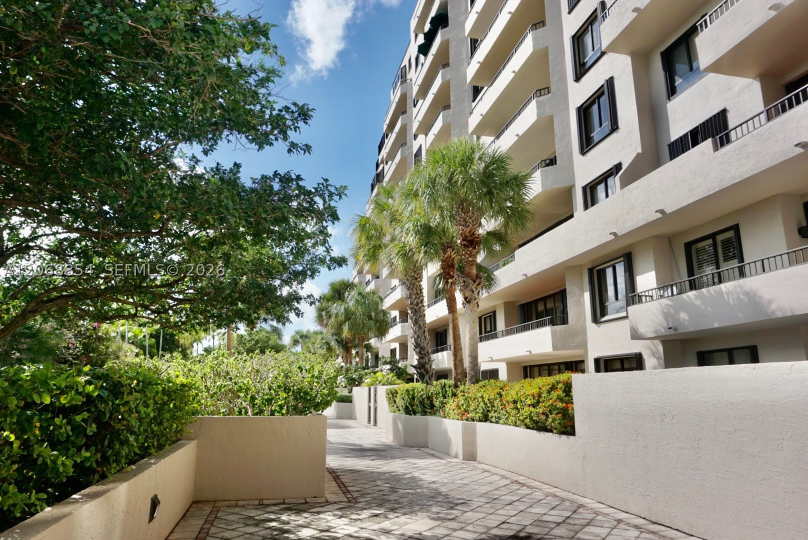 image Emerald Bay at Key Colony45