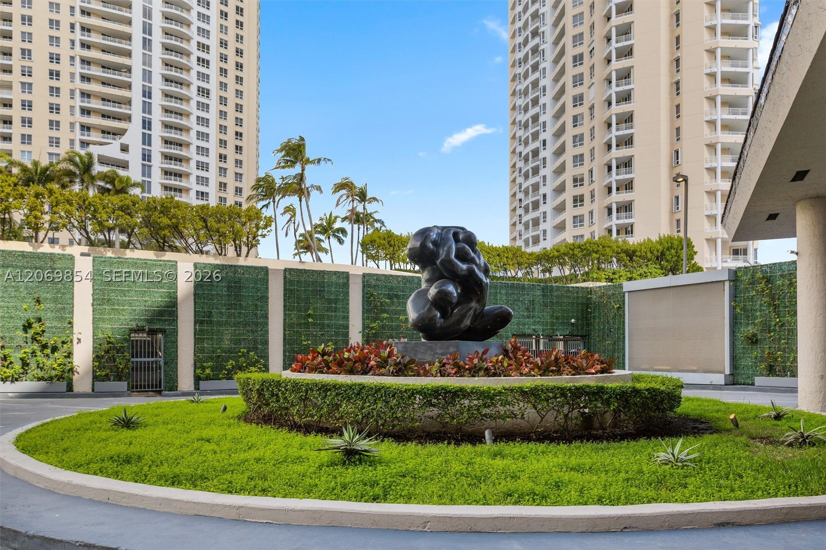 image Brickell Key Two36