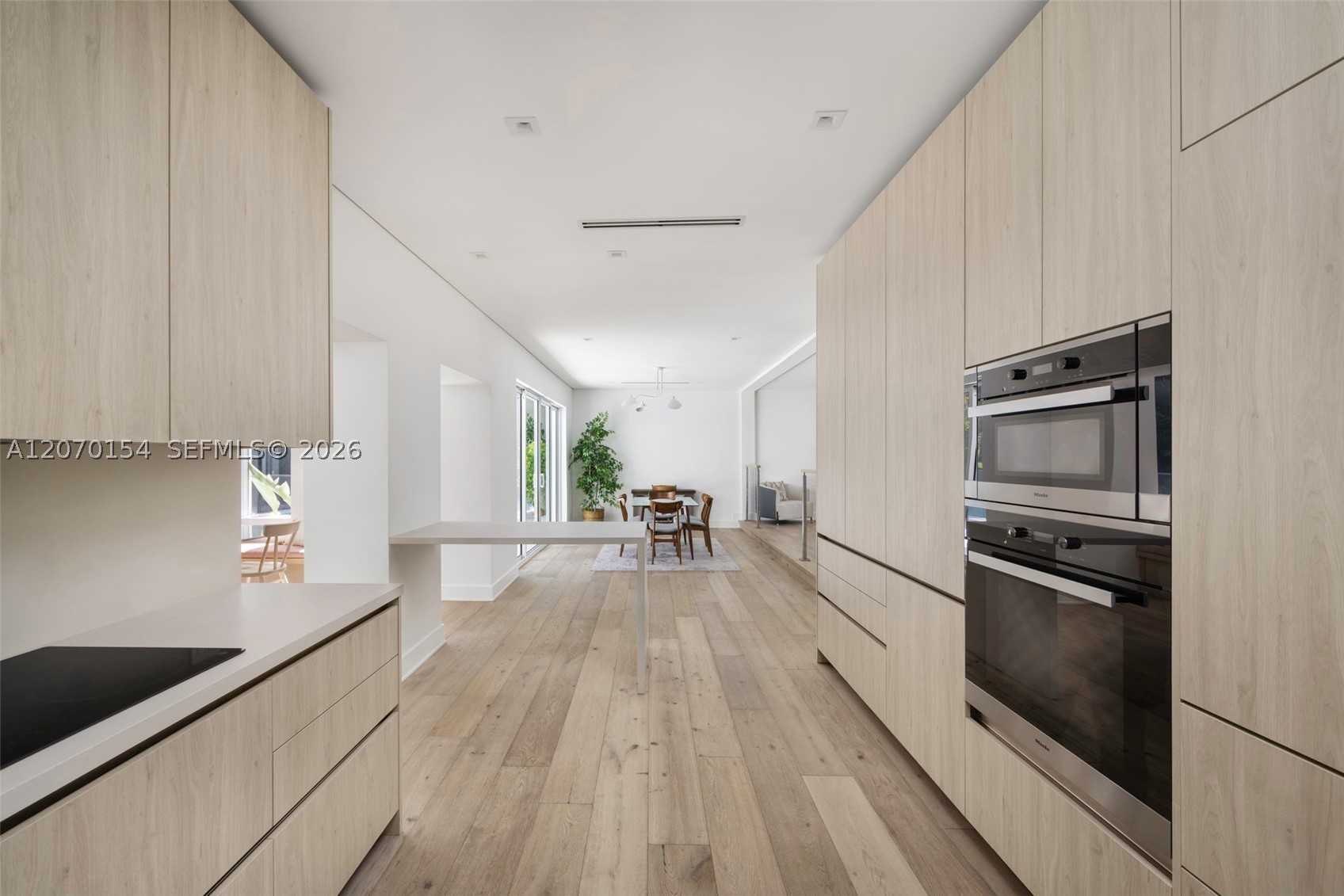 1015 Bayamo Ave Coral Gables, FL 33146