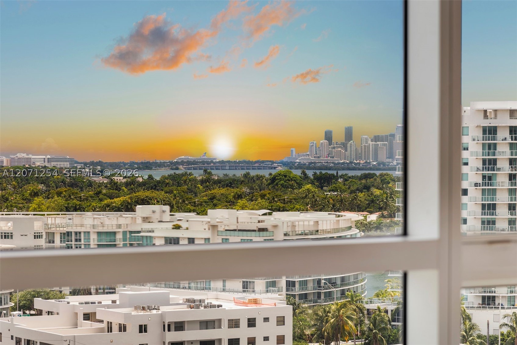 6801 Collins Ave #1206/1210 Miami Beach, FL 33141