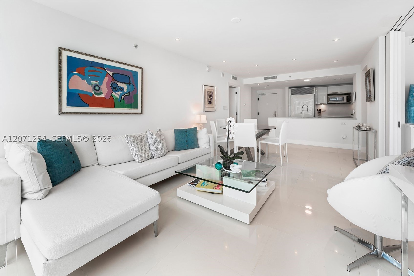 6801 Collins Ave #1206/1210 Miami Beach, FL 33141