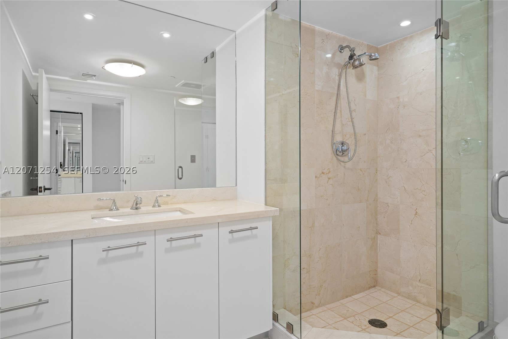6801 Collins Ave #1206/1210 Miami Beach, FL 33141