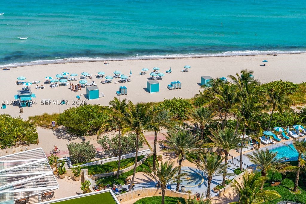 6801 Collins Ave #1206/1210 Miami Beach, FL 33141