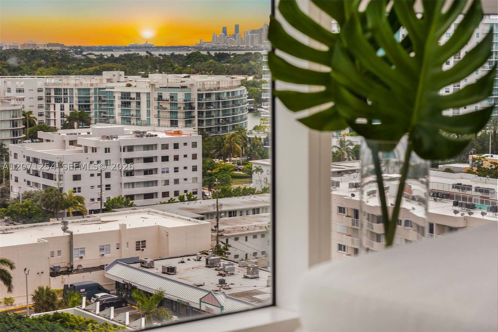 6801 Collins Ave #1206/1210 Miami Beach, FL 33141