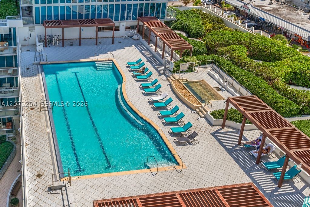 6801 Collins Ave #1206/1210 Miami Beach, FL 33141
