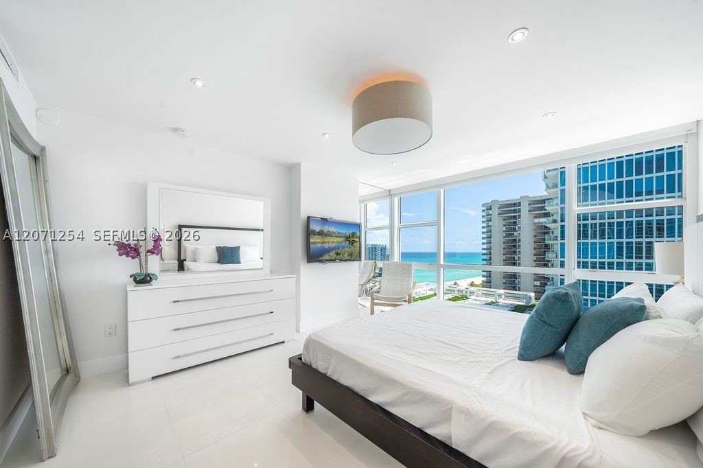 6801 Collins Ave #1206/1210 Miami Beach, FL 33141