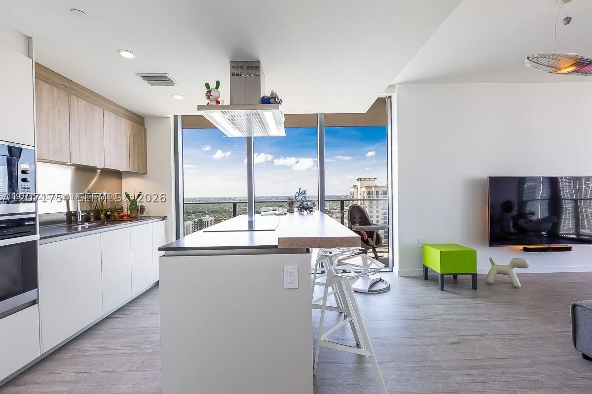image Brickell Flatiron6