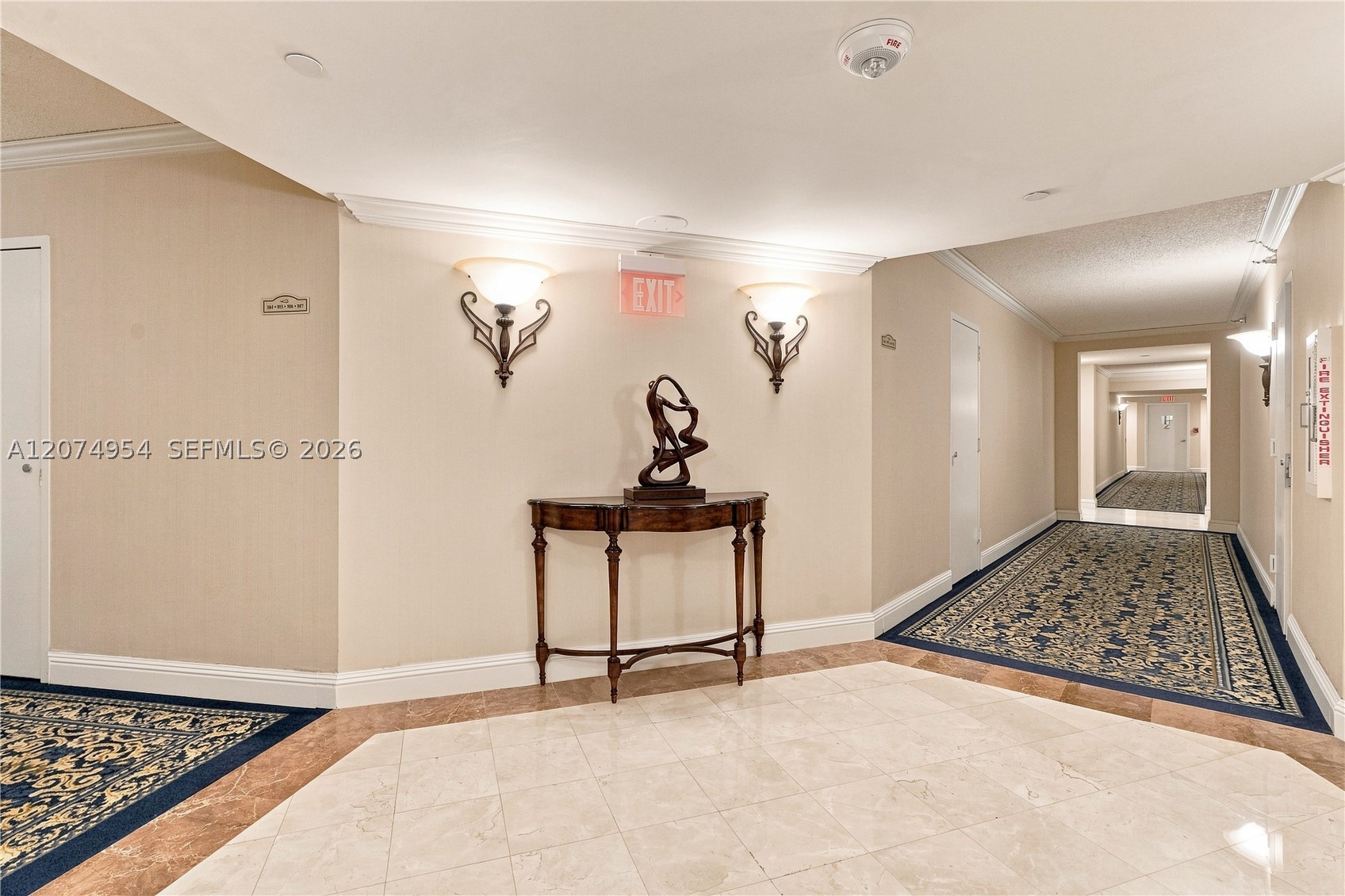3530 Mystic Pointe Dr #808 Aventura, FL 33180