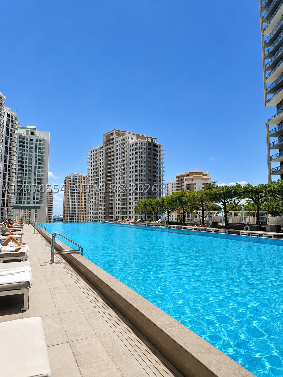 image Icon Brickell I23