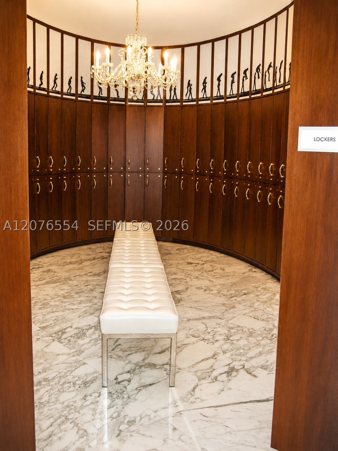 image Icon Brickell I28